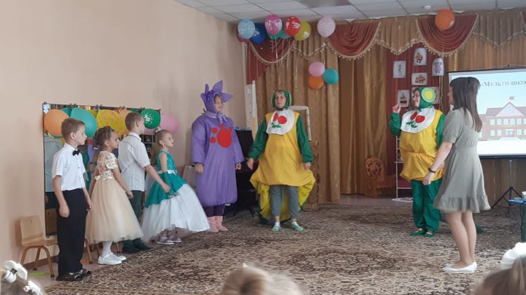 Выпускной бал "Лунтик и его друзья".