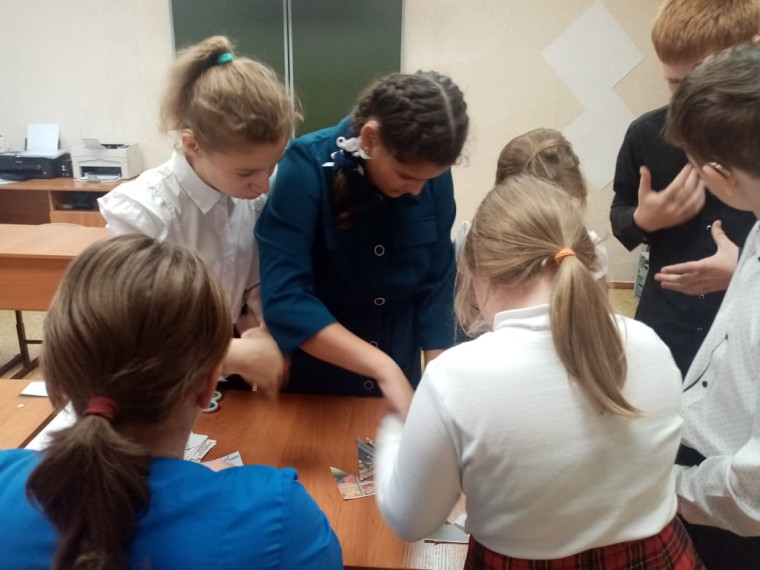 Речевой праздник "Путешествие по станциям".